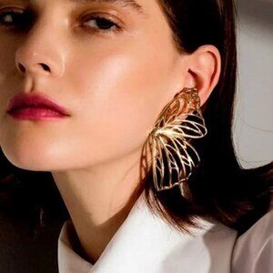 LAST ONE ✨ XL Wings Gold Earrings